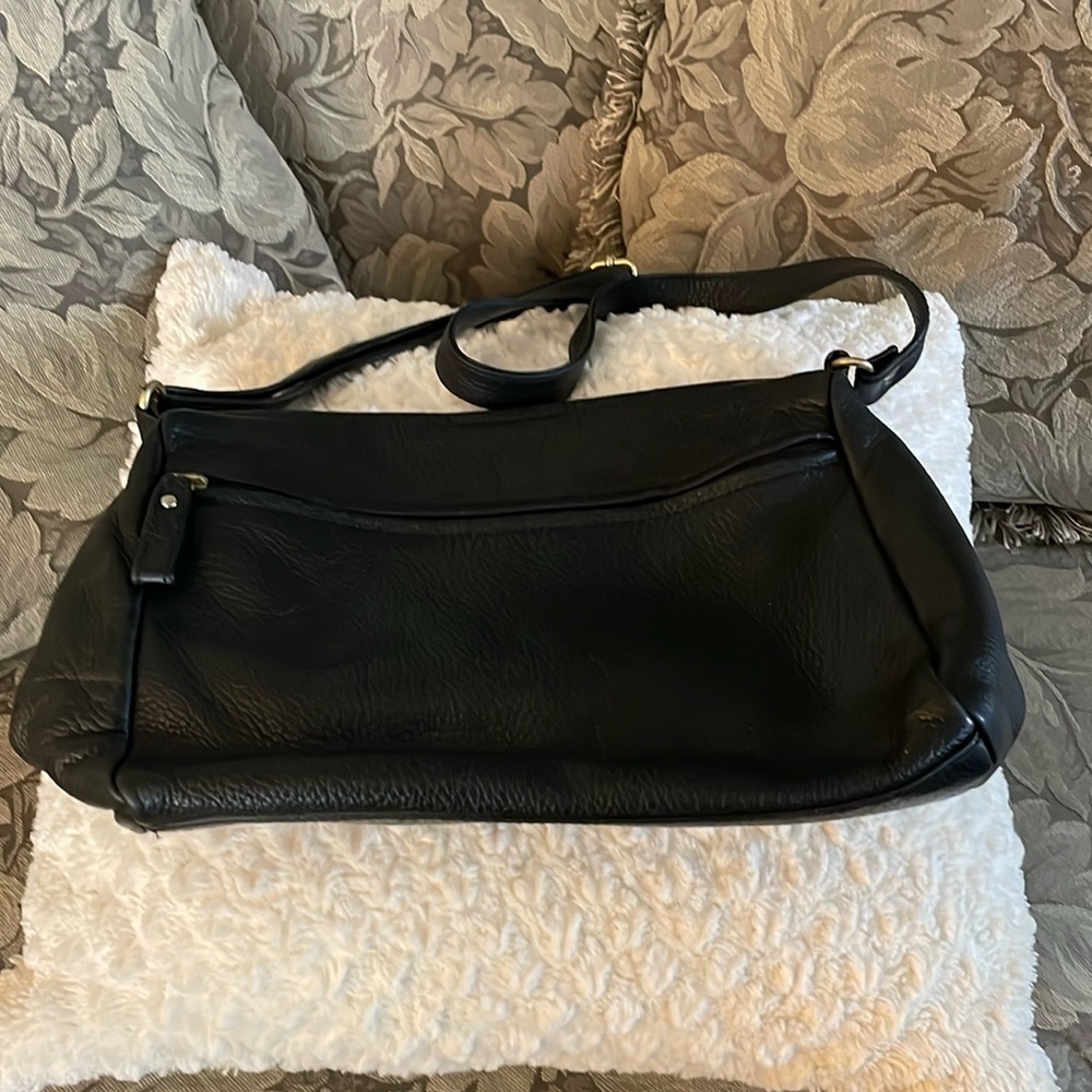 LIZ CLAIBORNE Leather Crossbody Bag Purse, Black